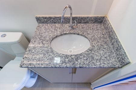 Studio à venda com 26m², 1 quarto e 1 vaga Studio à venda com 26m², 1 quarto e 1 vagaBanheiro Social