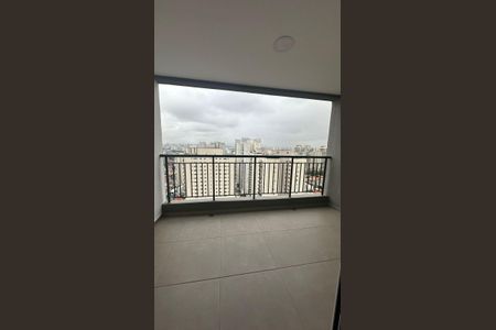 Apartamento à venda com 26m², 1 quarto e 1 vaga Apartamento à venda com 26m², 1 quarto e 1 vagaVaranda