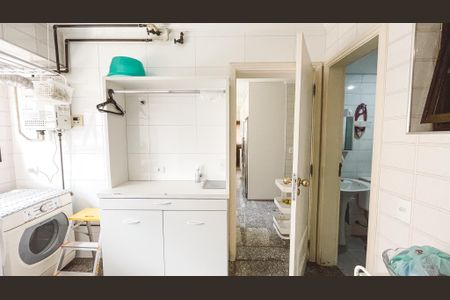 Apartamento à venda com 234m², 5 quartos e 4 vagasÁrea de Serviço