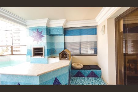 Apartamento à venda com 234m², 5 quartos e 4 vagasVaranda gourmet