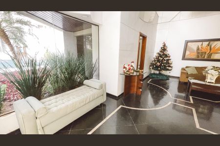 Apartamento à venda com 234m², 5 quartos e 4 vagasHall de entrada