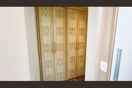 Apartamento à venda com 234m², 5 quartos e 4 vagasSuíte 1