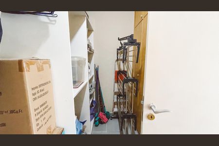 Apartamento à venda com 234m², 5 quartos e 4 vagasQuarto de Serviço