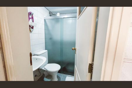 Apartamento à venda com 234m², 5 quartos e 4 vagasBanheiro de serviço