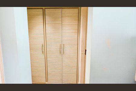 Apartamento à venda com 234m², 5 quartos e 4 vagasSuíte 4