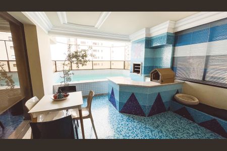 Apartamento à venda com 234m², 5 quartos e 4 vagasVaranda gourmet