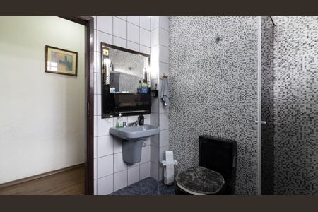 Casa à venda com 350m², 4 quartos e 4 vagasBanheiro