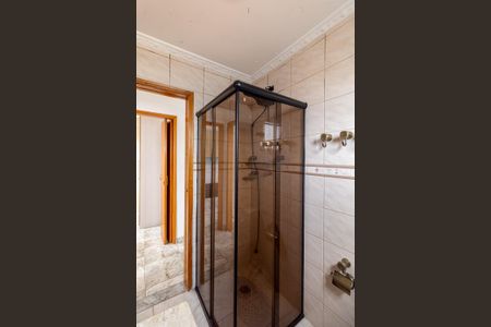 Apartamento à venda com 64m², 2 quartos e 1 vaga Apartamento à venda com 64m², 2 quartos e 1 vagaBanheiro Social