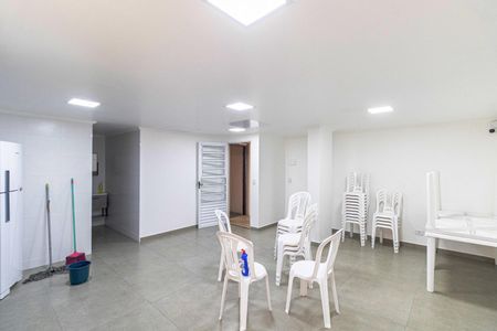 Apartamento à venda com 64m², 2 quartos e 1 vaga Apartamento à venda com 64m², 2 quartos e 1 vagaÁrea Comum - Salão de Festas