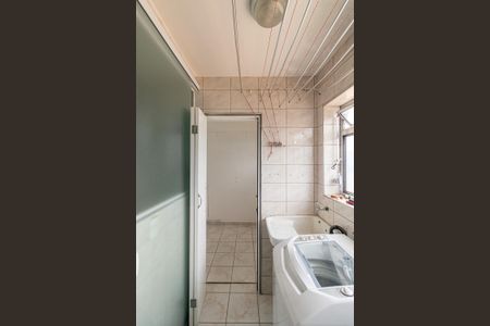 Apartamento à venda com 64m², 2 quartos e 1 vaga Apartamento à venda com 64m², 2 quartos e 1 vagaÁrea de Serviço