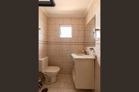 Apartamento à venda com 64m², 2 quartos e 1 vaga Apartamento à venda com 64m², 2 quartos e 1 vagaBanheiro Social