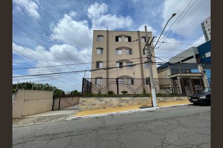 Apartamento à venda com 64m², 2 quartos e 1 vaga Apartamento à venda com 64m², 2 quartos e 1 vagaFachada