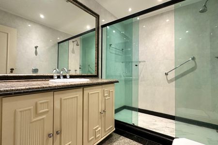 Apartamento à venda com 296m², 4 quartos e 1 vagaSuíte