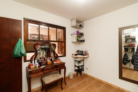 Casa à venda com 150m², 3 quartos e 2 vagas Casa à venda com 150m², 3 quartos e 2 vagasQuarto 2