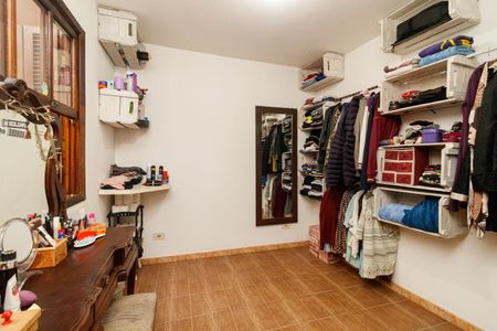 Casa à venda com 150m², 3 quartos e 2 vagas Casa à venda com 150m², 3 quartos e 2 vagasQuarto 2