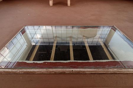 Casa à venda com 150m², 3 quartos e 2 vagas Casa à venda com 150m², 3 quartos e 2 vagasÁrea externa