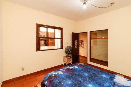 Casa à venda com 150m², 3 quartos e 2 vagas Casa à venda com 150m², 3 quartos e 2 vagasQuarto