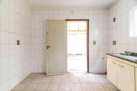 Casa à venda com 112m², 3 quartos e 1 vagaCozinha 