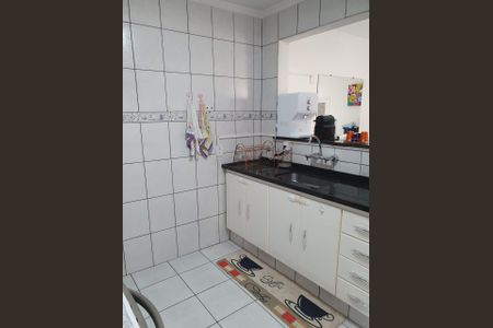 Casa de condomínio à venda com 80m², 3 quartos e 2 vagasCozinha