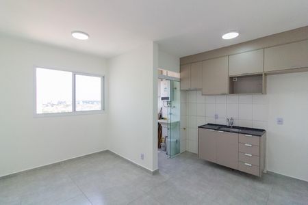Apartamento para alugar com 37m², 2 quartos e 1 vagaSala