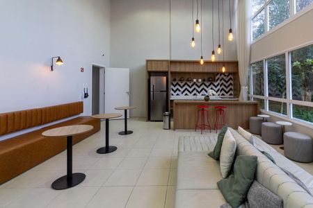 Apartamento para alugar com 37m², 2 quartos e 1 vagaÁrea comum - Salão de festas