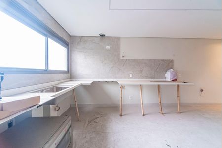 Apartamento à venda com 227m², 3 quartos e 4 vagasCozinha 