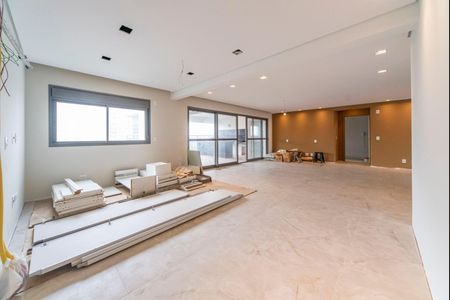 Sala de apartamento à venda com 3 quartos, 227m² em Vila Gilda, Santo André