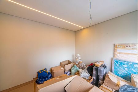 Apartamento à venda com 227m², 3 quartos e 4 vagasQuarto 3