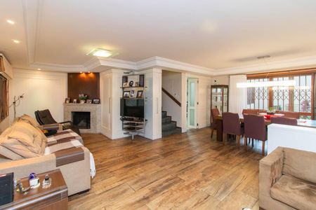 Sala de casa de condomínio à venda com 3 quartos, 340m² em Ipanema, Porto Alegre