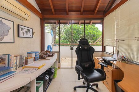 Casa de condomínio à venda com 340m², 3 quartos e 2 vagasSala 2