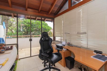 Casa de condomínio à venda com 340m², 3 quartos e 2 vagasSala 2