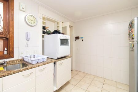 Casa de condomínio à venda com 340m², 3 quartos e 2 vagasCozinha