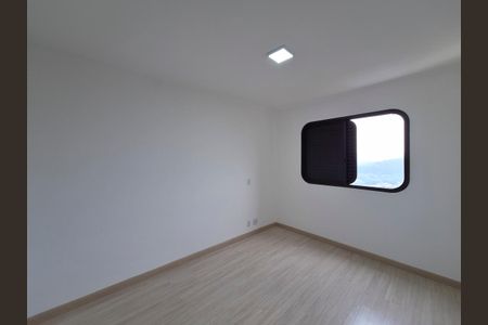 Apartamento à venda com 187m², 4 quartos e 3 vagasQuarto 4