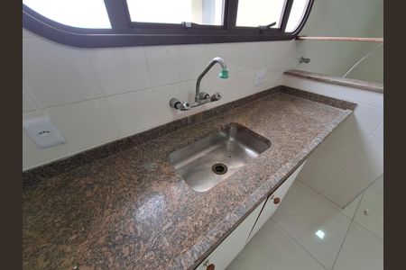 Apartamento à venda com 187m², 4 quartos e 3 vagasCozinha