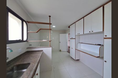 Apartamento à venda com 187m², 4 quartos e 3 vagasCozinha