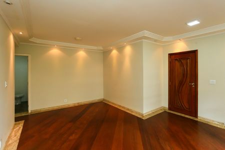 Apartamento à venda com 105m², 3 quartos e 3 vagas Apartamento à venda com 105m², 3 quartos e 3 vagasSala