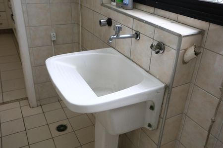 Apartamento à venda com 105m², 3 quartos e 3 vagas Apartamento à venda com 105m², 3 quartos e 3 vagasÁrea de Serviço