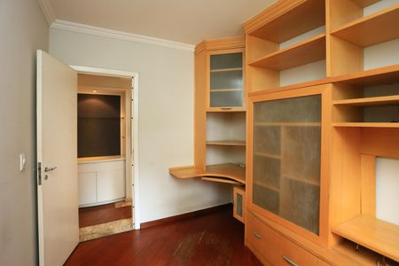 Apartamento à venda com 105m², 3 quartos e 3 vagas Apartamento à venda com 105m², 3 quartos e 3 vagasquarto 1