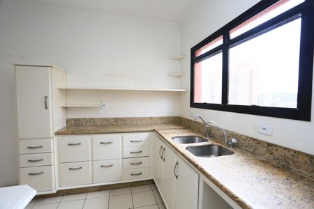 Apartamento à venda com 105m², 3 quartos e 3 vagas Apartamento à venda com 105m², 3 quartos e 3 vagascozinha