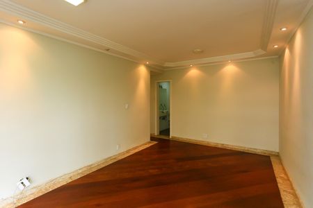 Apartamento à venda com 105m², 3 quartos e 3 vagas Apartamento à venda com 105m², 3 quartos e 3 vagasSala