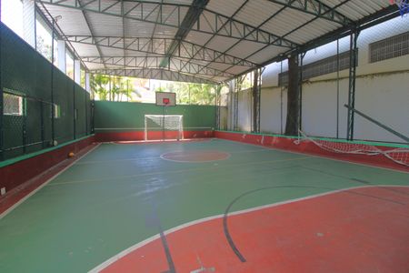 Casa de condomínio à venda com 270m², 3 quartos e 4 vagasQuadra