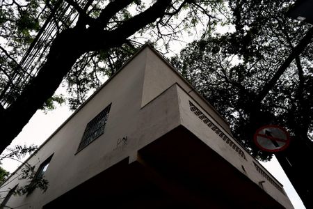 Apartamento para alugar com 180m², 1 quarto e sem vagaFachada