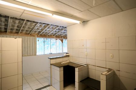 Apartamento para alugar com 180m², 1 quarto e sem vagaÁrea de Serviço