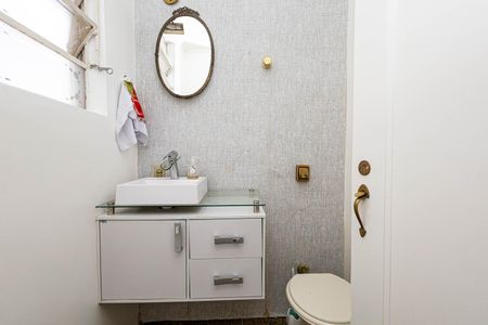 Apartamento à venda com 289m², 4 quartos e 2 vagasBanheiro Social