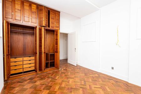 Apartamento à venda com 289m², 4 quartos e 2 vagasQuarto 3