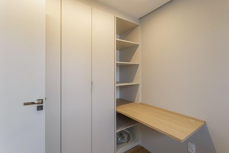 Quarto 1 de apartamento para alugar com 2 quartos, 40m² em Vila Olímpia, São Paulo