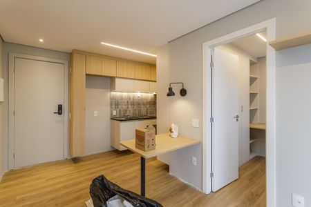 Sala de apartamento para alugar com 2 quartos, 40m² em Vila Olímpia, São Paulo