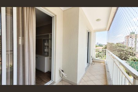 Apartamento à venda com 105m², 3 quartos e 2 vagas Apartamento à venda com 105m², 3 quartos e 2 vagasVaranda