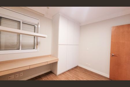 Apartamento à venda com 105m², 3 quartos e 2 vagas Apartamento à venda com 105m², 3 quartos e 2 vagasQuarto 2