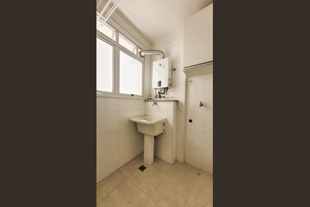 Apartamento à venda com 105m², 3 quartos e 2 vagas Apartamento à venda com 105m², 3 quartos e 2 vagasLavanderia